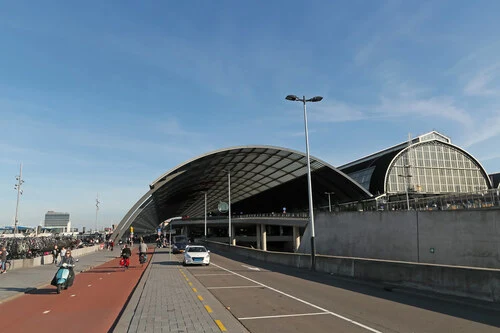 Amsterdam Centraal Station Taxi